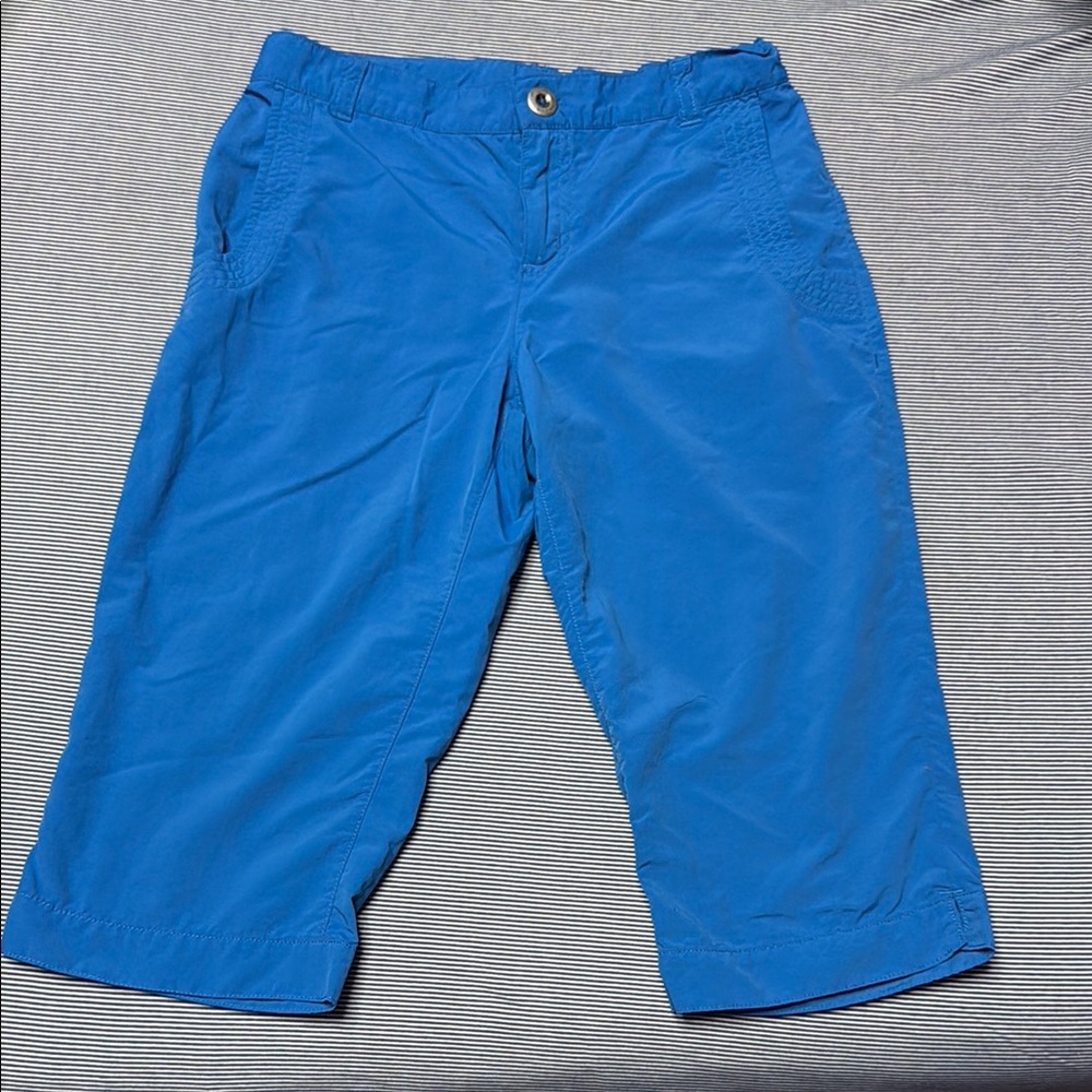 Very cute capri length girls Patagonia pants
